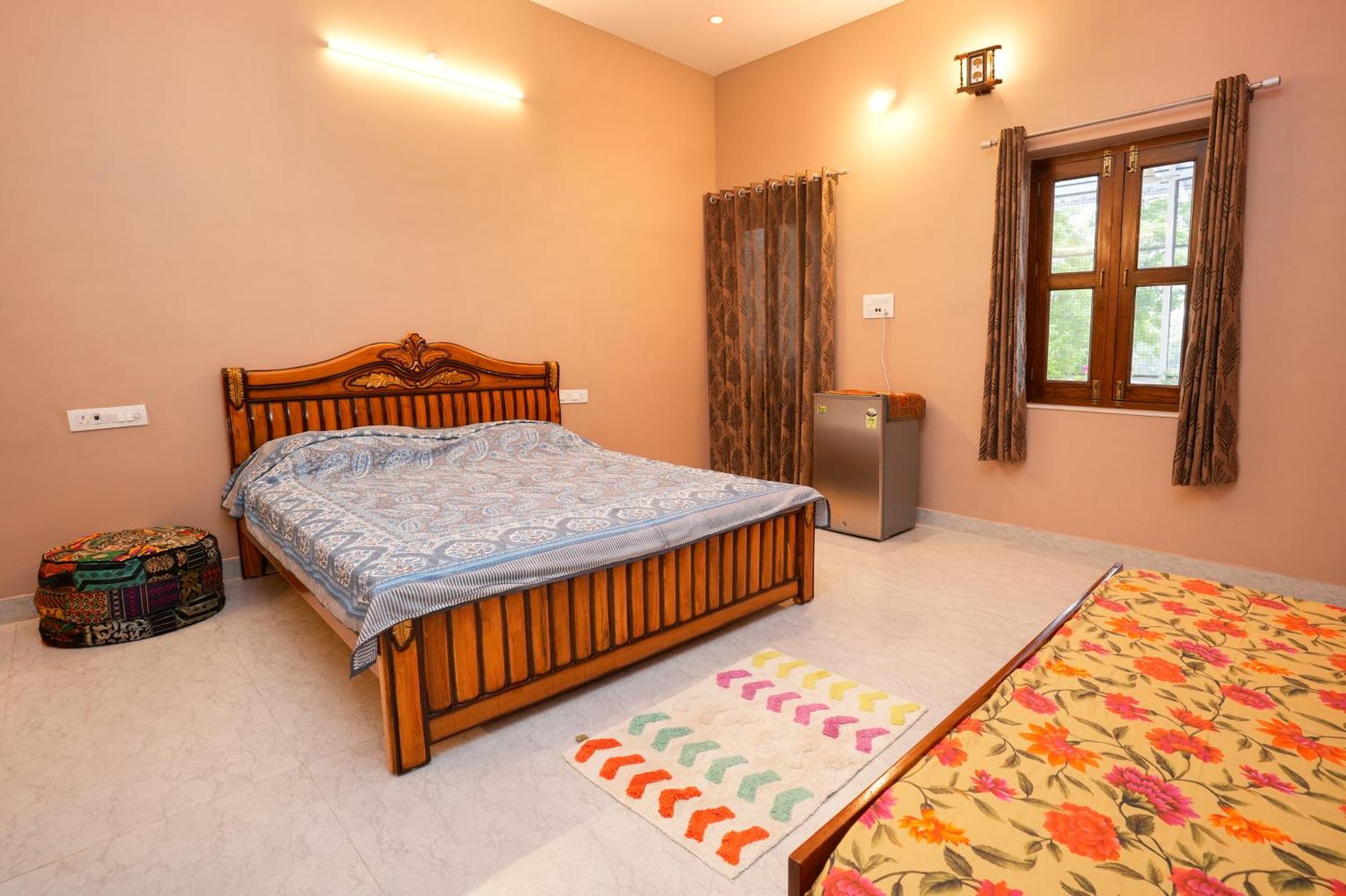 Pushkar Cooking Art And Home Stay ภายนอก รูปภาพ