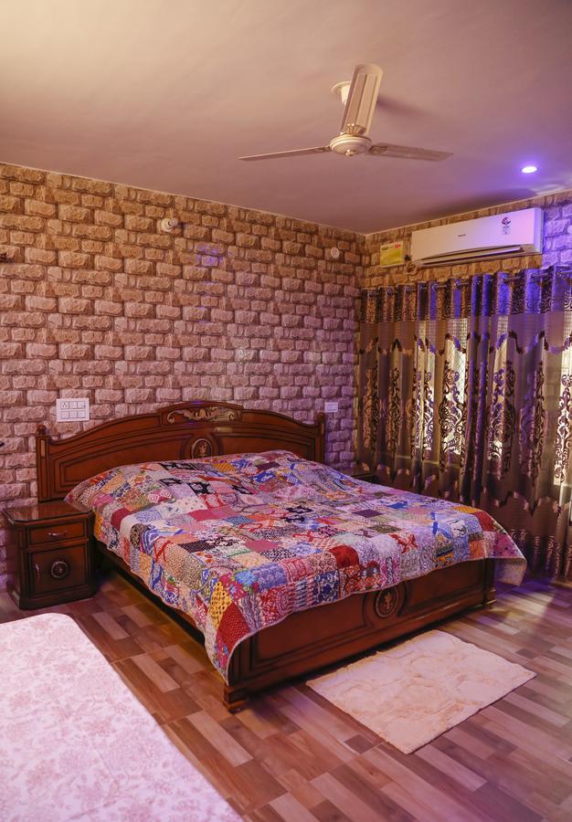 Pushkar Cooking Art And Home Stay ภายนอก รูปภาพ